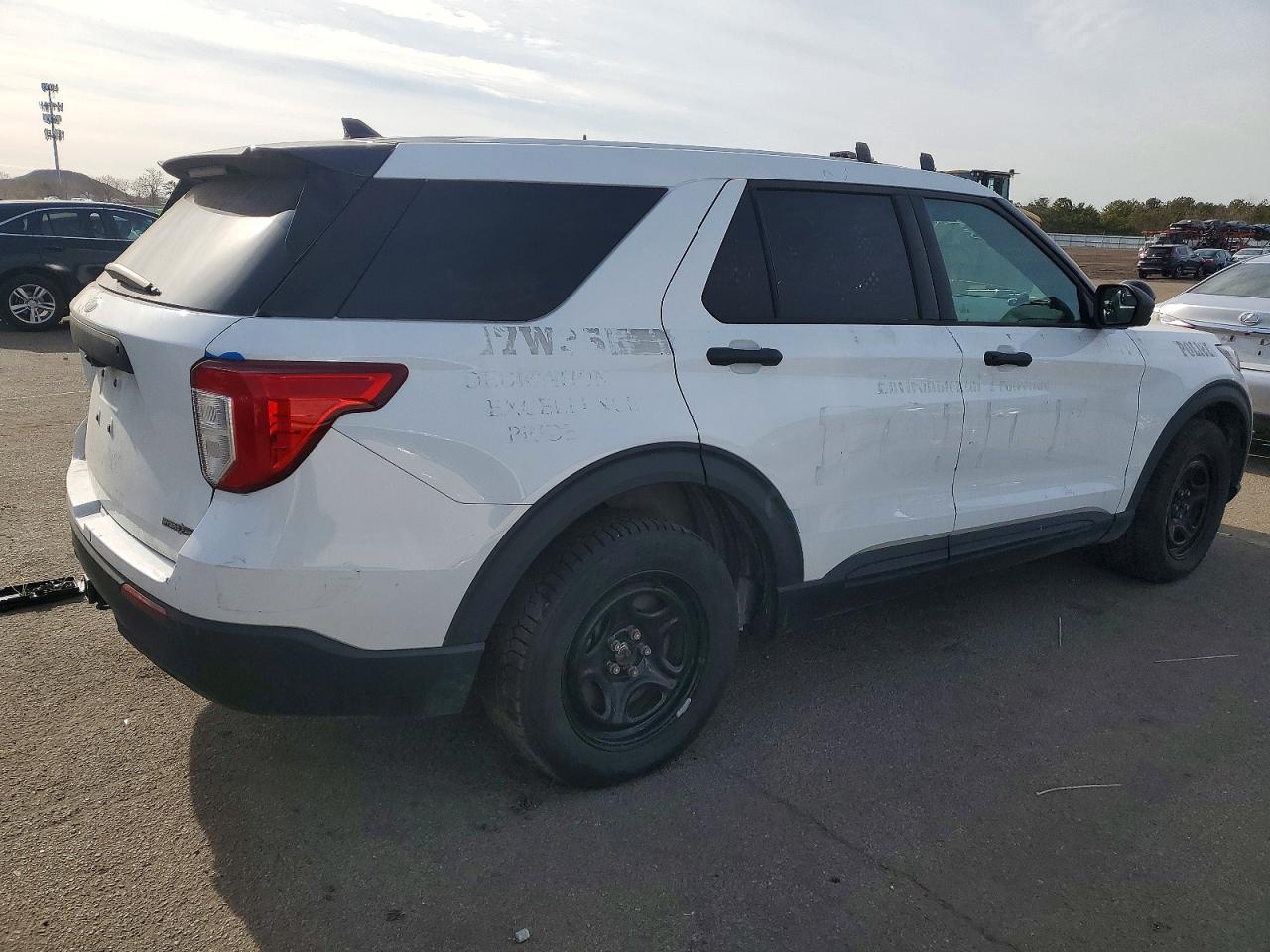 2020 FORD EXPLORER POLICE INTERCEPTOR photo 3