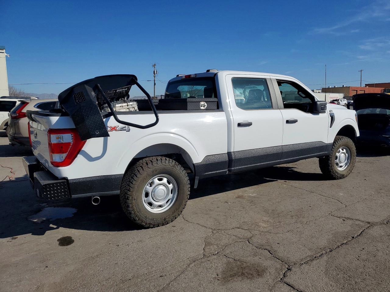 2023 FORD F150 SUPERCREW photo 5