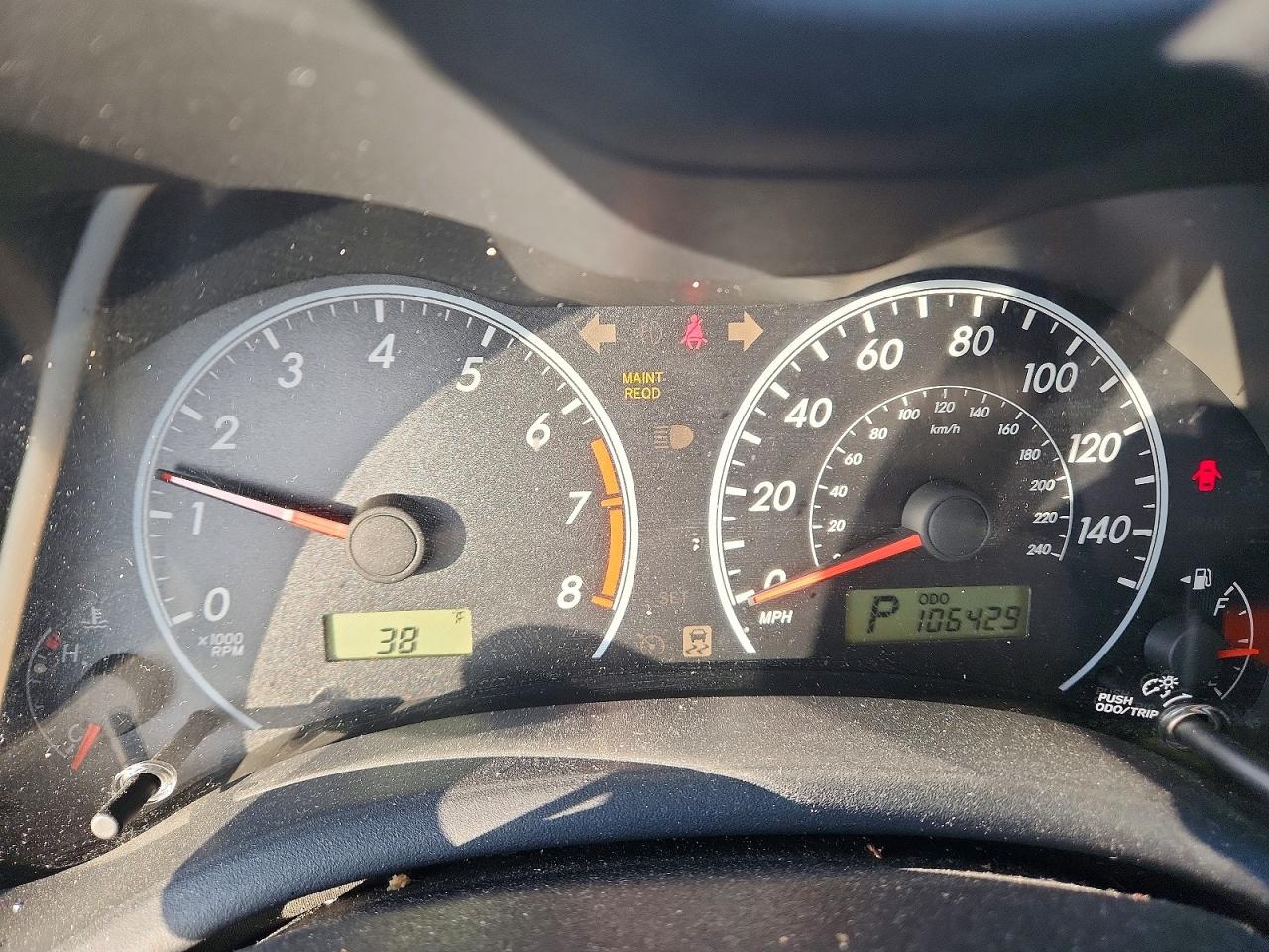 2012 TOYOTA COROLLA LE photo 17