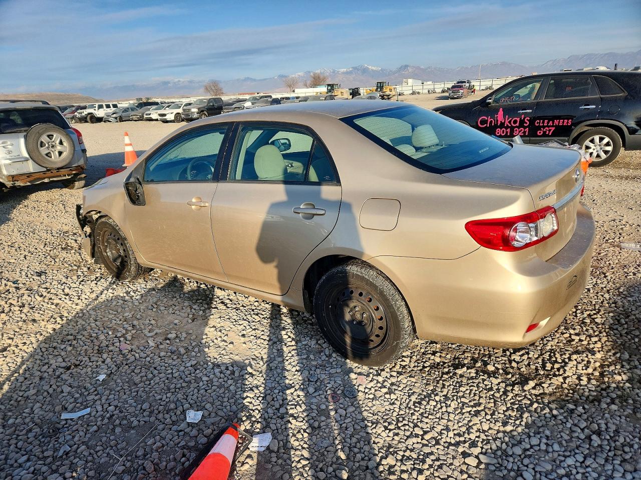 2012 TOYOTA COROLLA LE photo 3