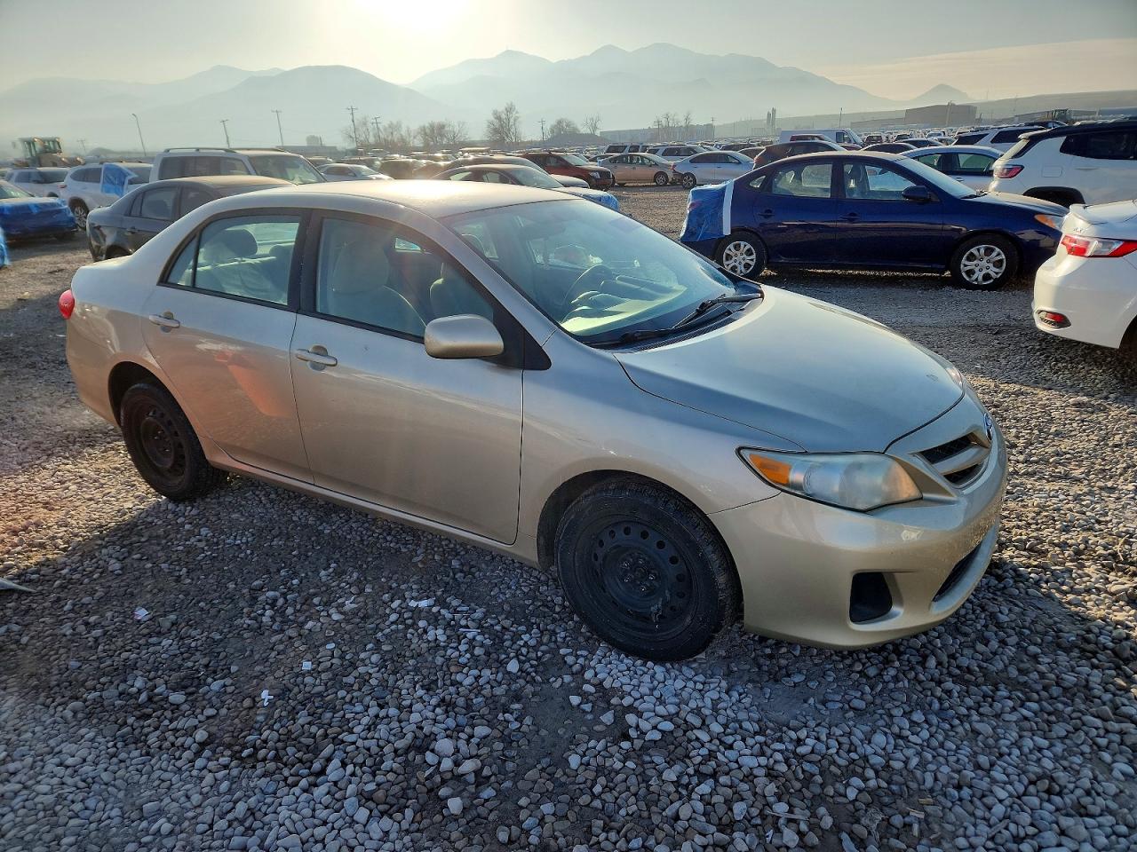 2012 TOYOTA COROLLA LE photo 7
