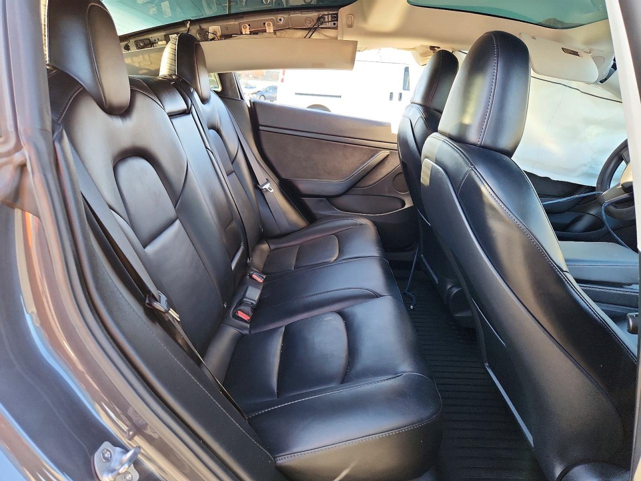 2023 TESLA MODEL 3 photo 10
