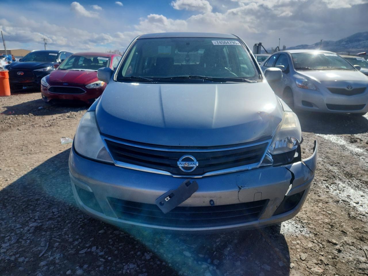 2011 NISSAN VERSA 1.8 S photo 9