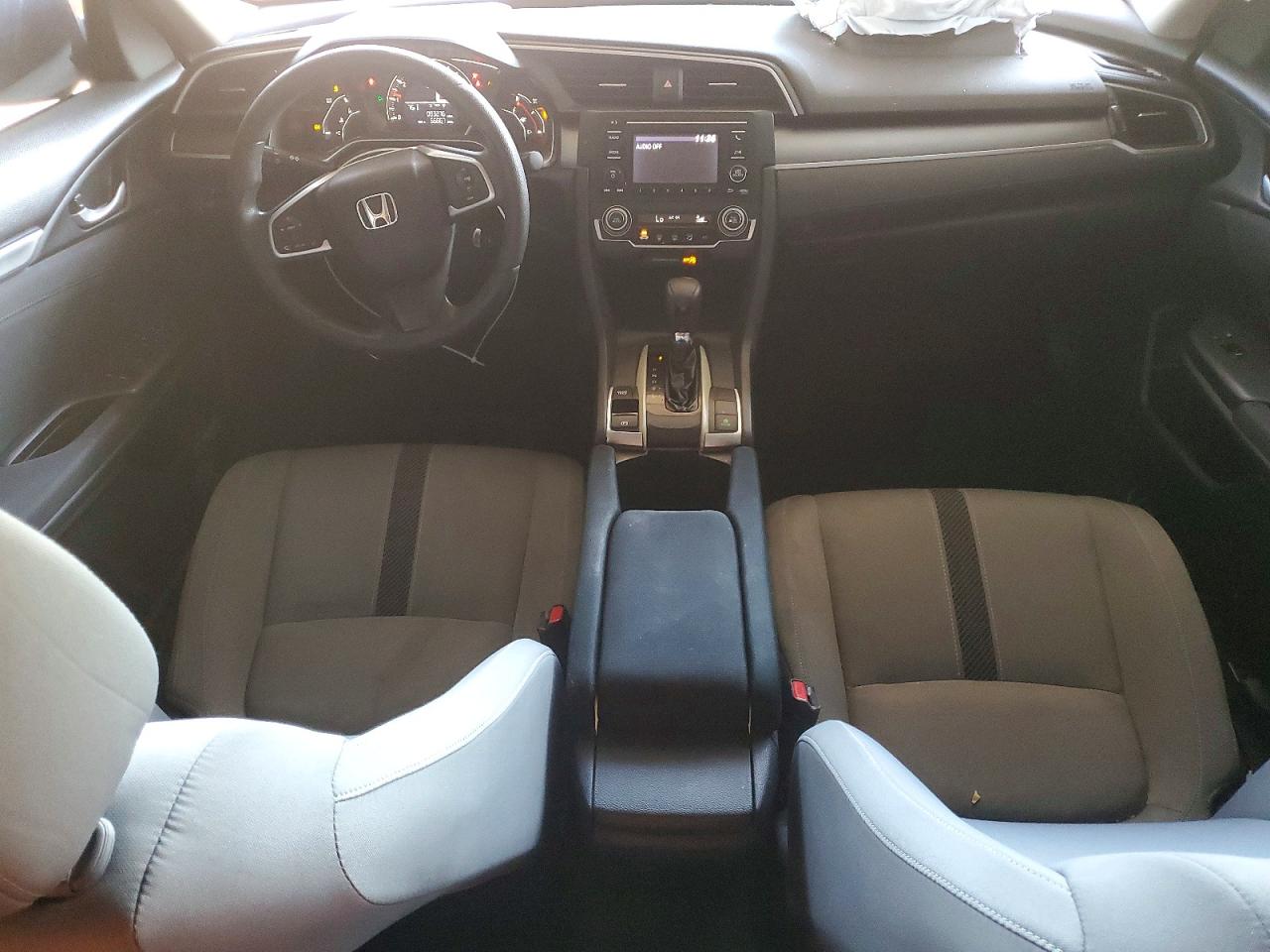 2017 HONDA CIVIC LX photo 15