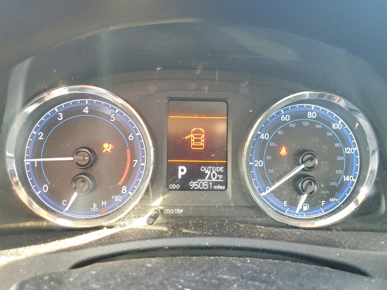 2019 TOYOTA COROLLA L photo 17