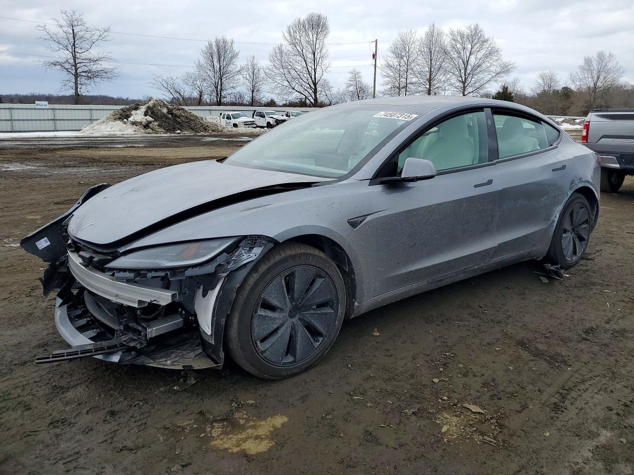 2024 TESLA MODEL 3