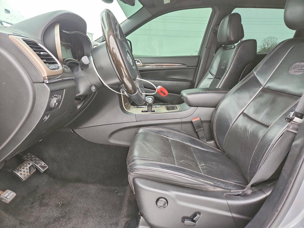 2015 JEEP GRAND CHEROKEE OVERLAND photo 13