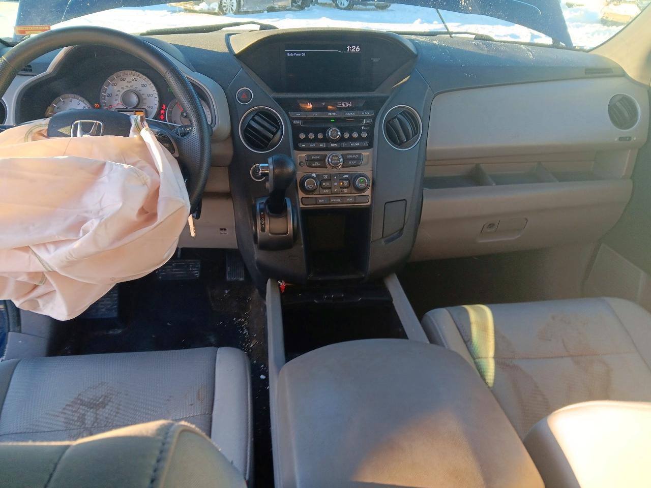 2013 HONDA PILOT LX photo 8