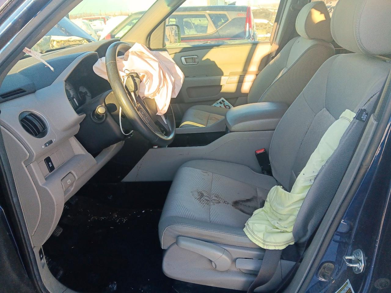 2013 HONDA PILOT LX photo 7
