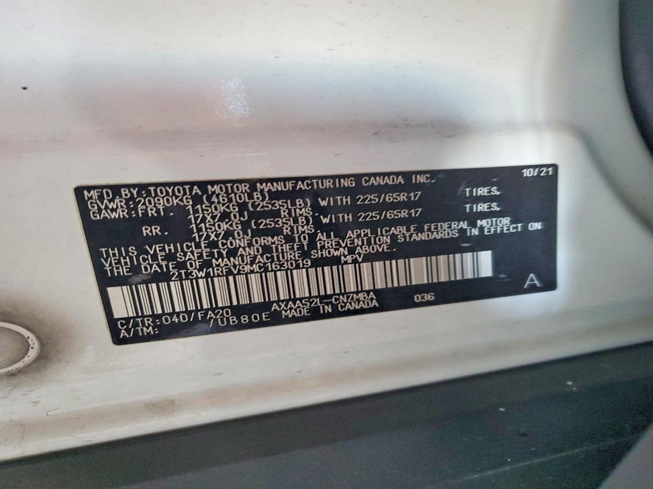 2021 TOYOTA RAV4 XLE photo 23