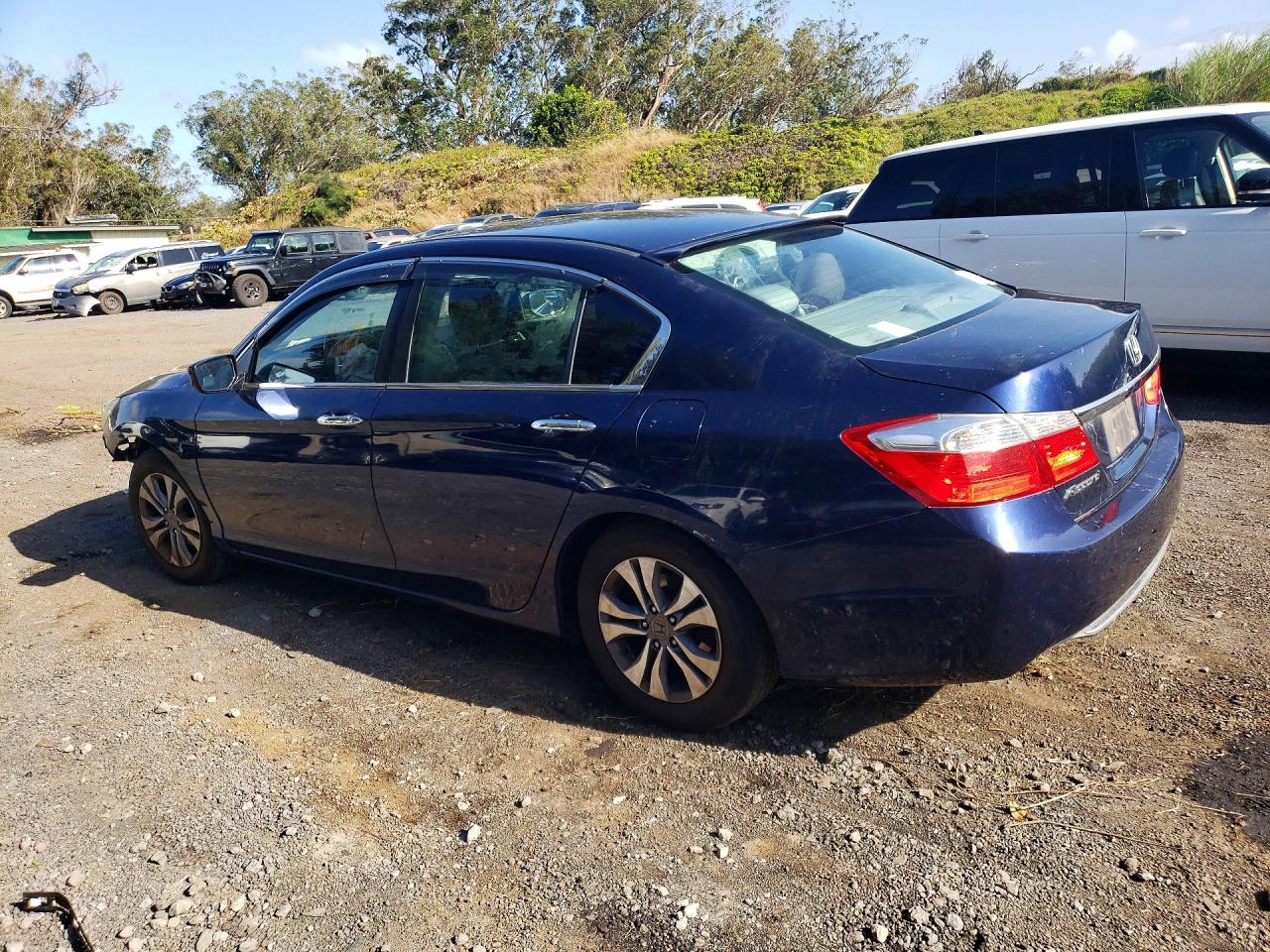 2015 HONDA ACCORD LX photo 2