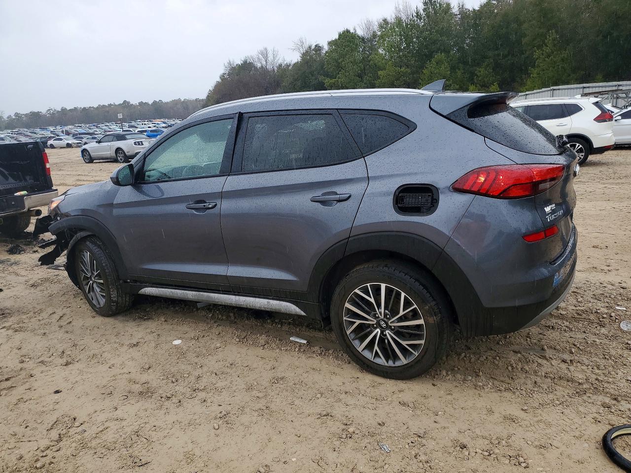 2019 HYUNDAI TUCSON SEL photo 3