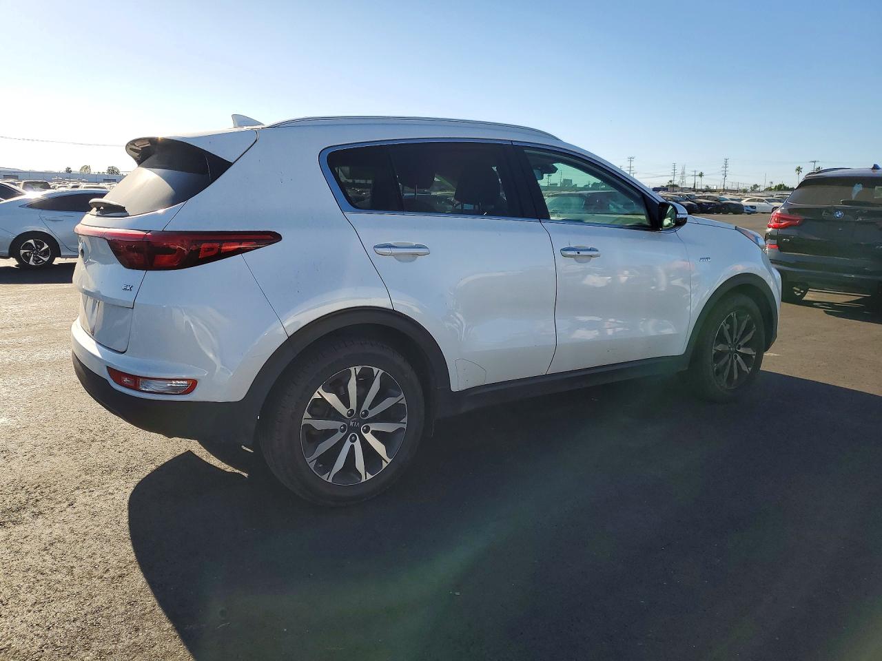 2018 KIA SPORTAGE EX photo 5