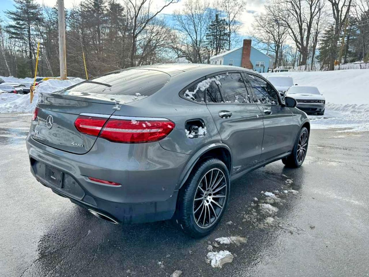 2019 MERCEDES-BENZ GLC COUPE 300 4MATIC photo 5