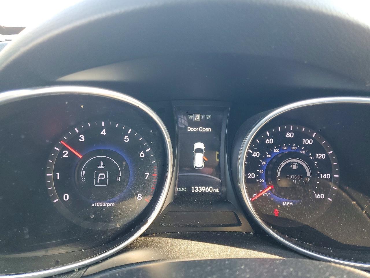 2015 HYUNDAI SANTA FE SPORT 2.0T photo 9