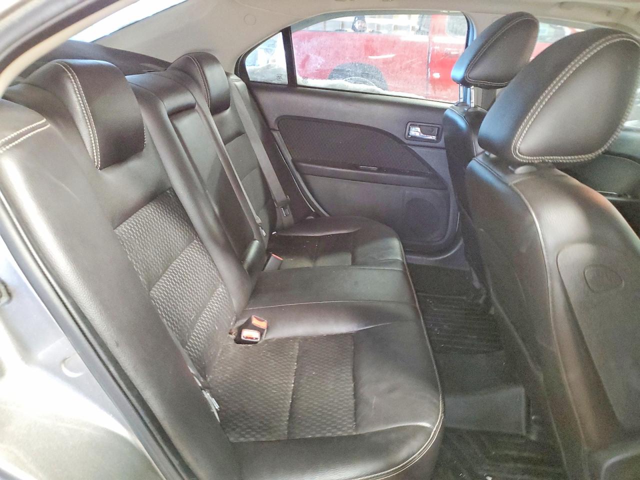 2009 FORD FUSION SE photo 19