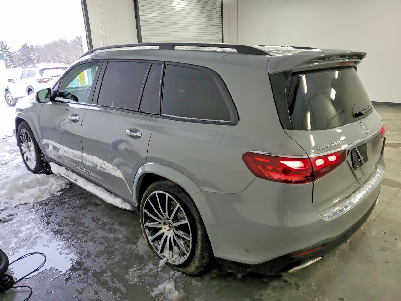 2024 MERCEDES-BENZ GLS 580 4MATIC photo 3