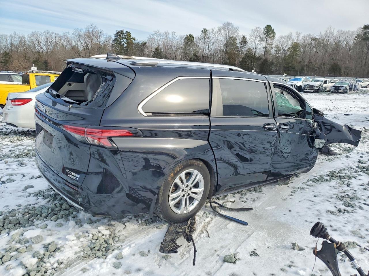 2022 TOYOTA SIENNA LIMITED photo 3