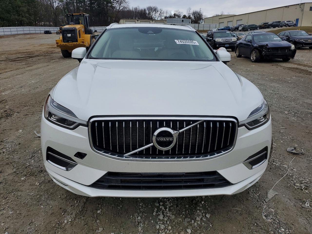 2021 VOLVO XC60 photo 5