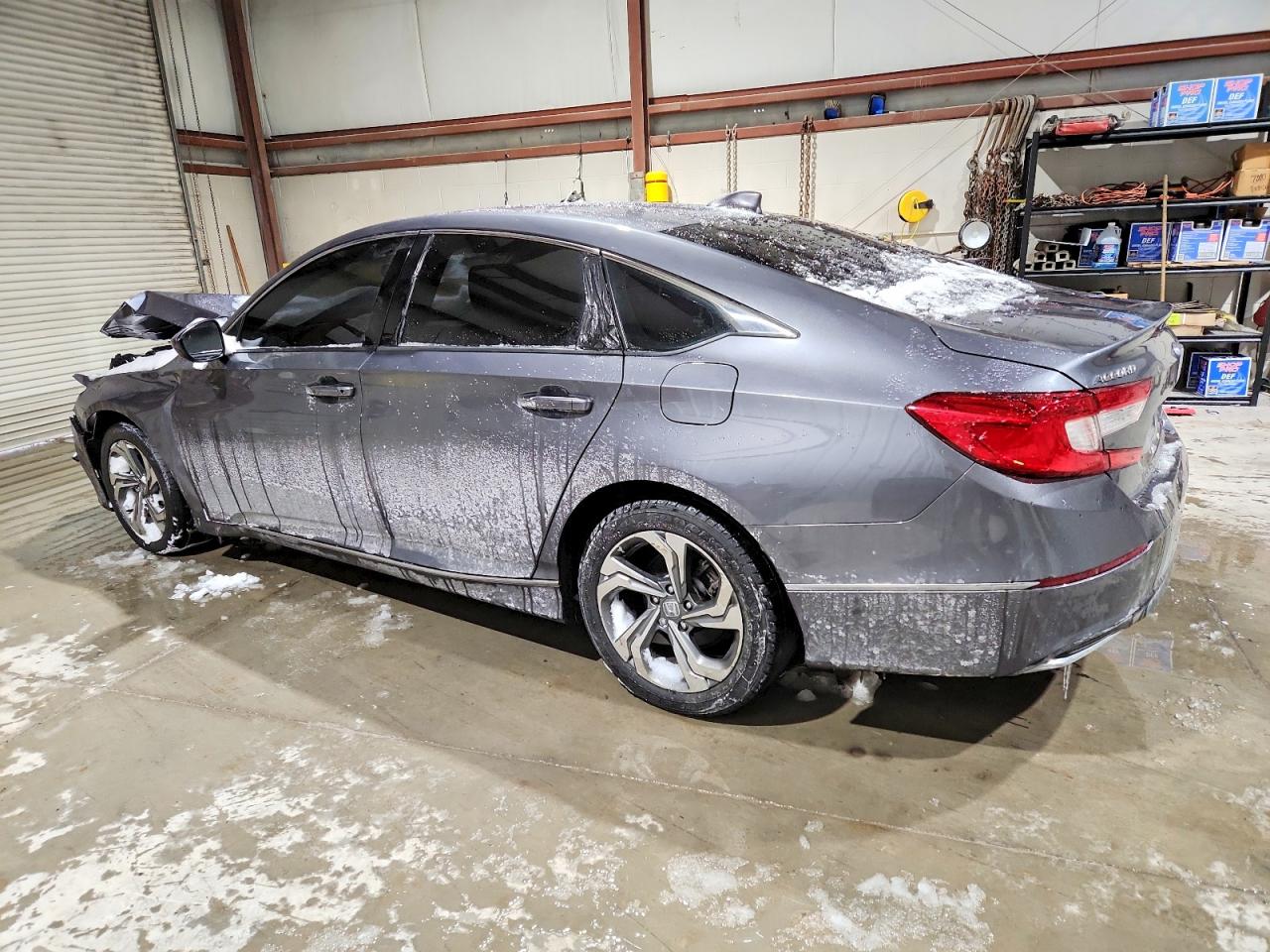 2018 HONDA ACCORD EX photo 3