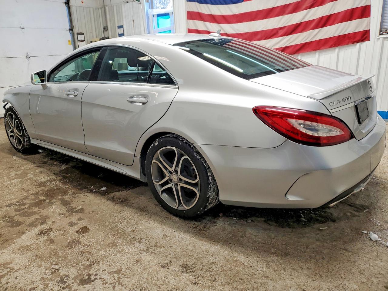 2016 MERCEDES-BENZ CLS 400 4MATIC photo 2
