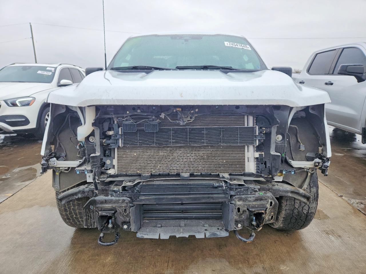 2024 FORD F150 XLT photo 5