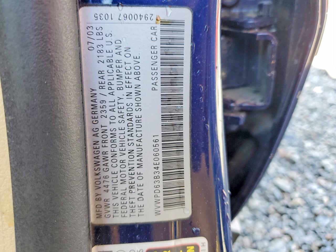 2004 VOLKSWAGEN PASSAT GLS photo 13