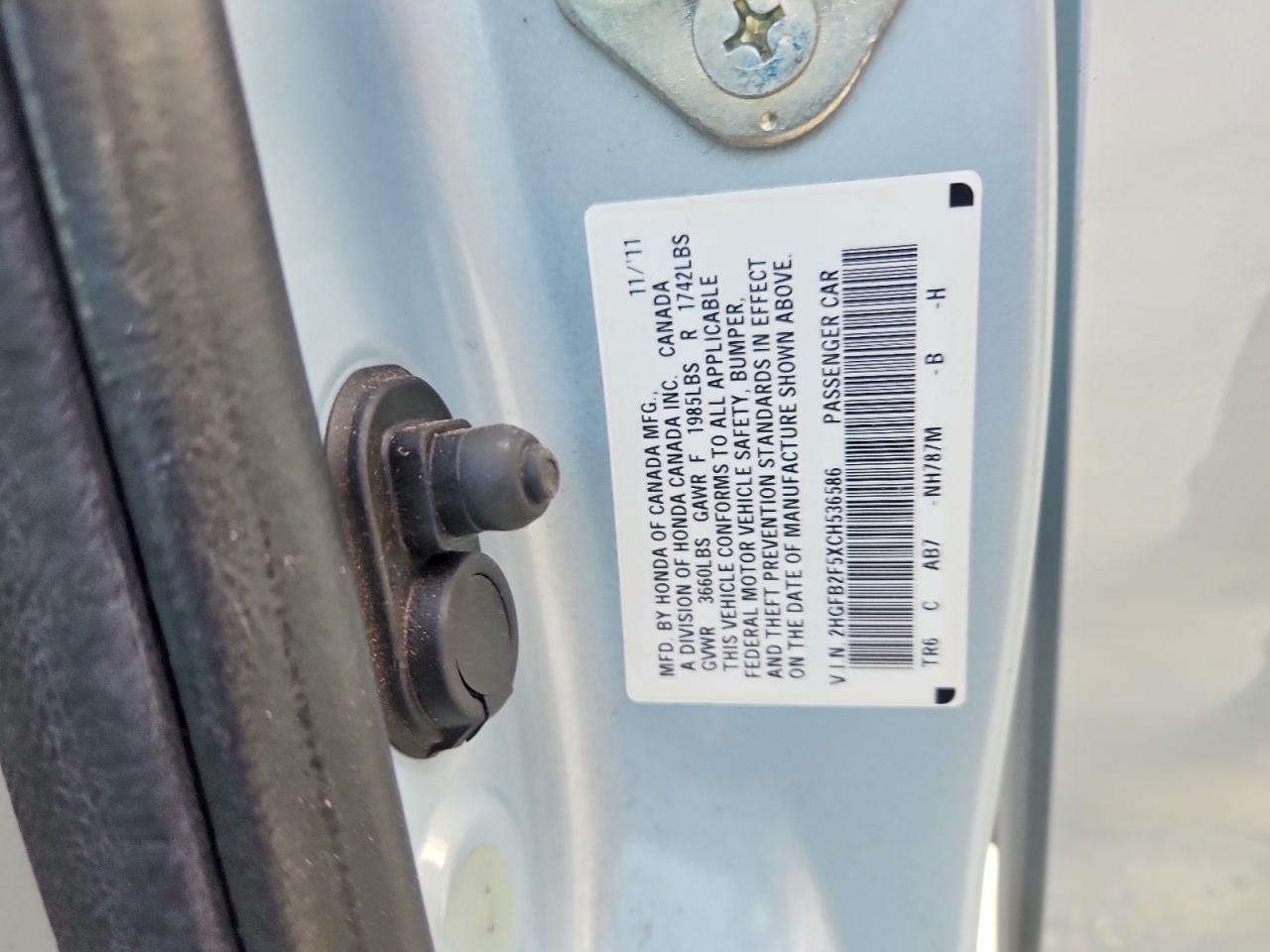 2012 HONDA CIVIC LX photo 12