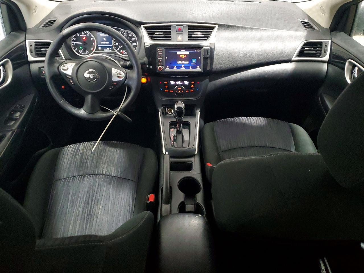 2019 NISSAN SENTRA S photo 8