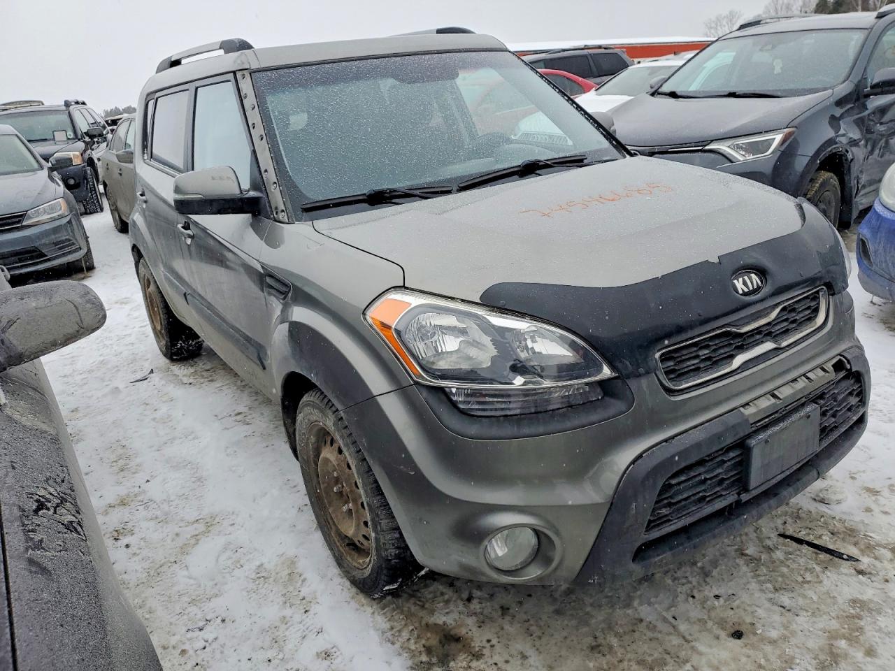2013 KIA SOUL + photo 7