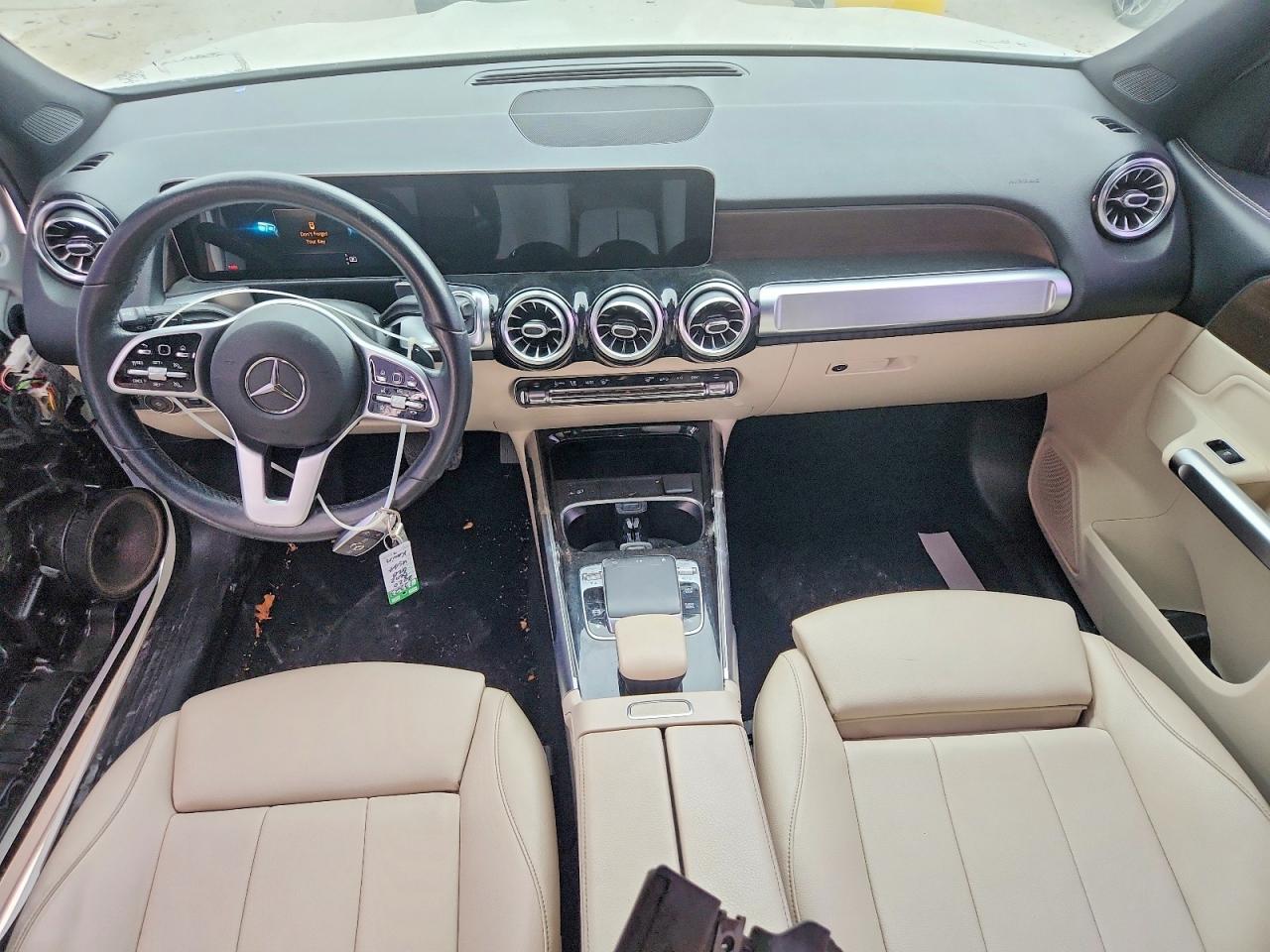 2020 MERCEDES-BENZ GLB 250 4MATIC photo 8