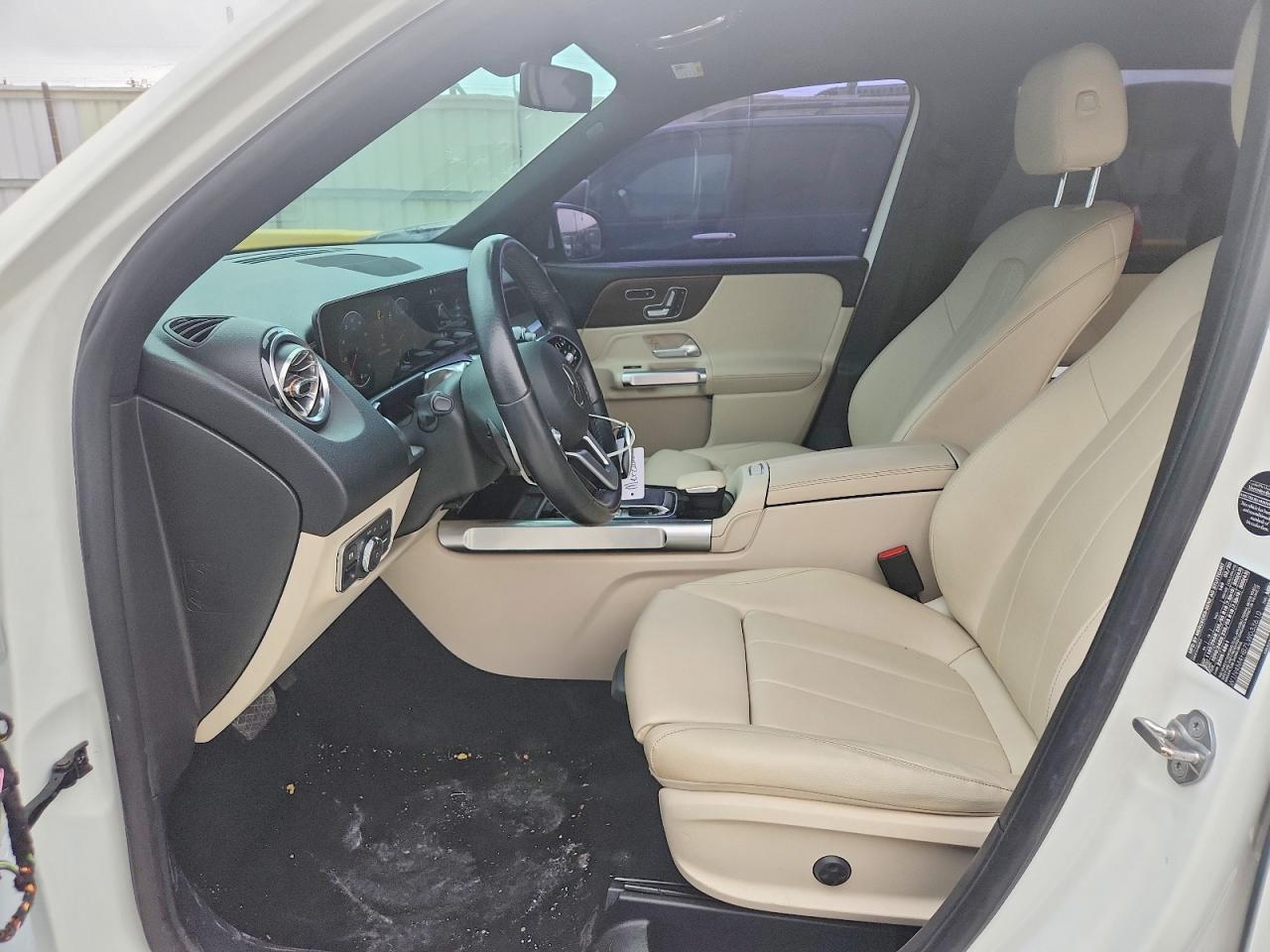 2020 MERCEDES-BENZ GLB 250 4MATIC photo 7
