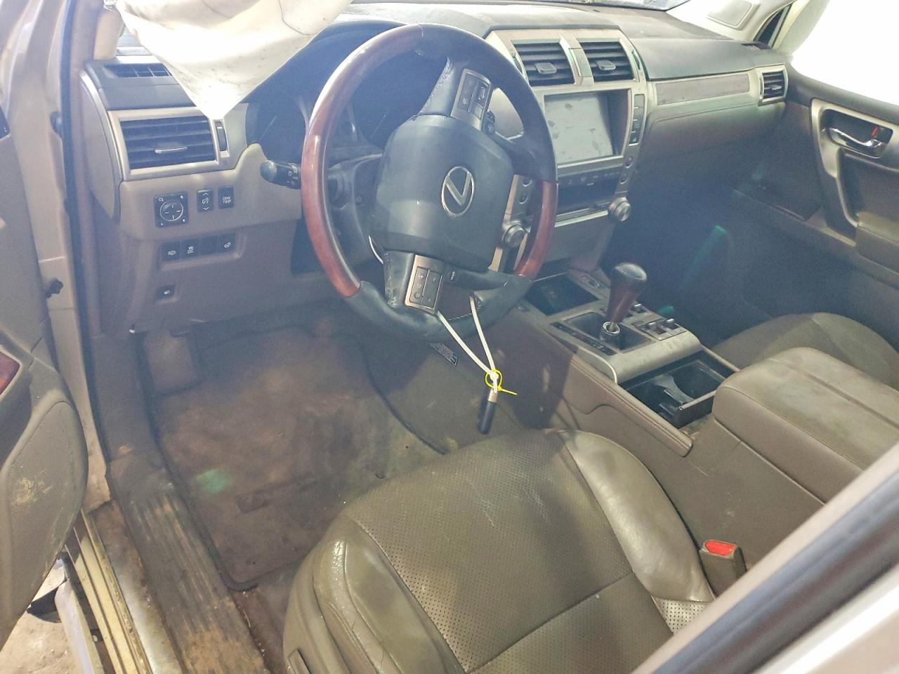 2010 LEXUS GX 460 PREMIUM photo 8