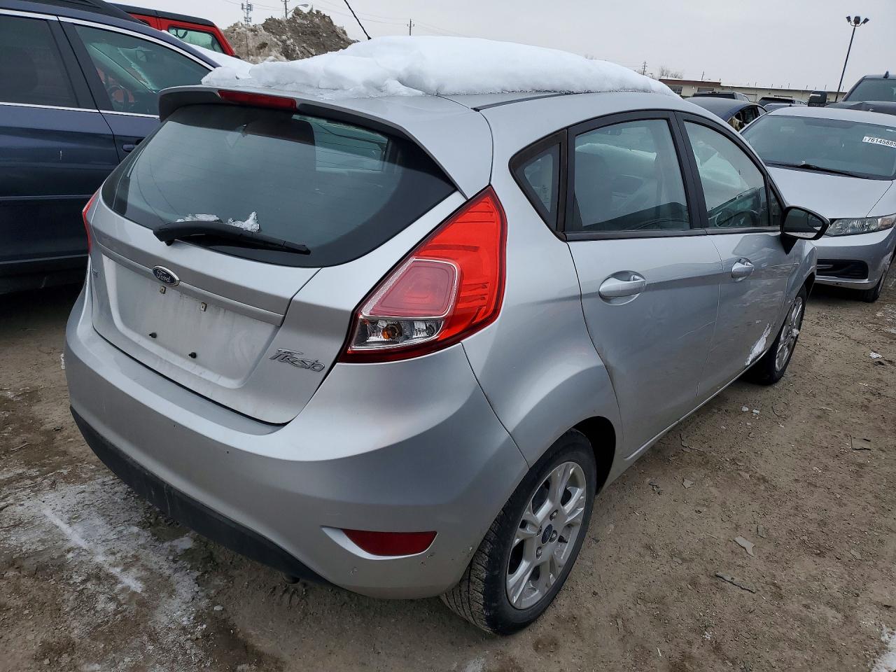 2015 FORD FIESTA SE photo 7