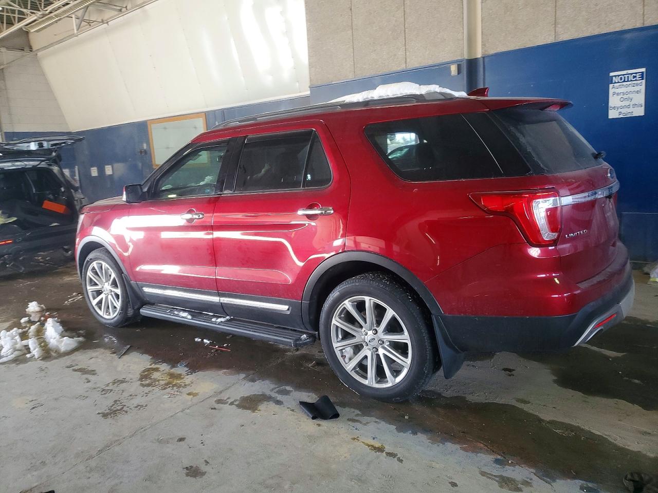 2017 FORD EXPLORER LIMITED photo 2