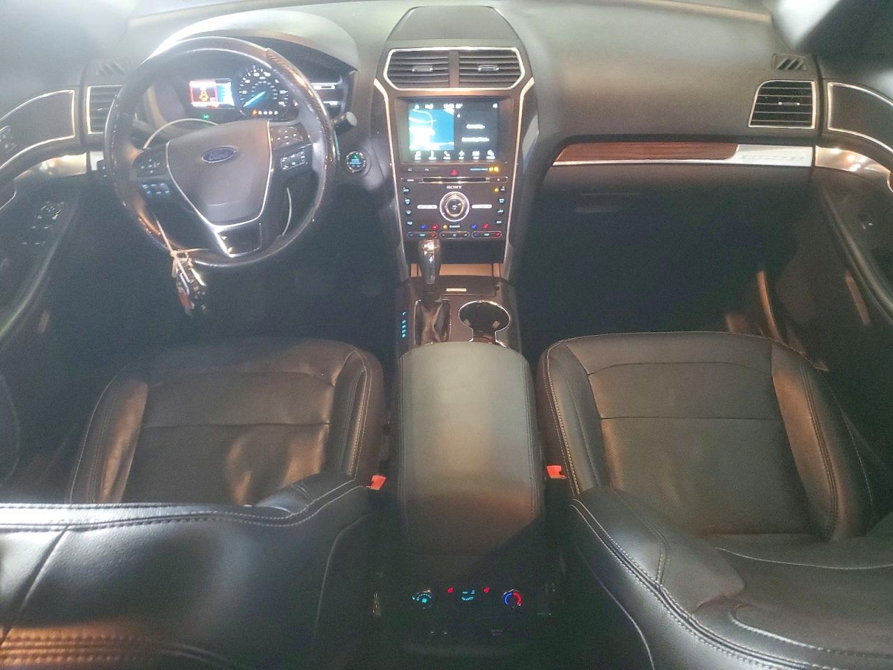 2017 FORD EXPLORER LIMITED photo 8