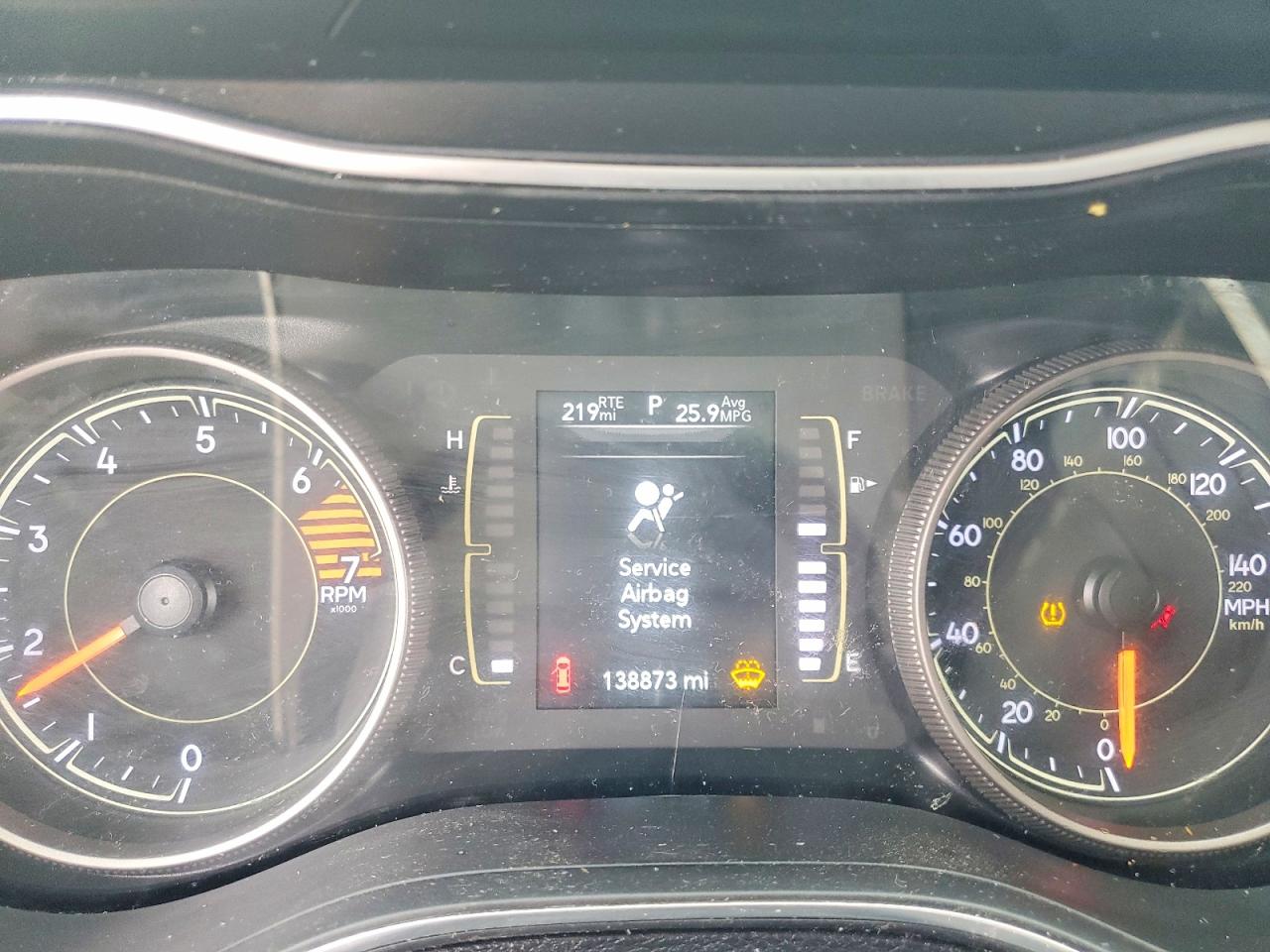 2019 JEEP CHEROKEE LATITUDE photo 17