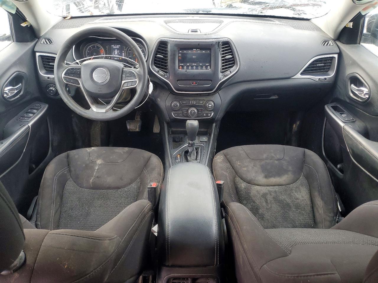 2019 JEEP CHEROKEE LATITUDE photo 15