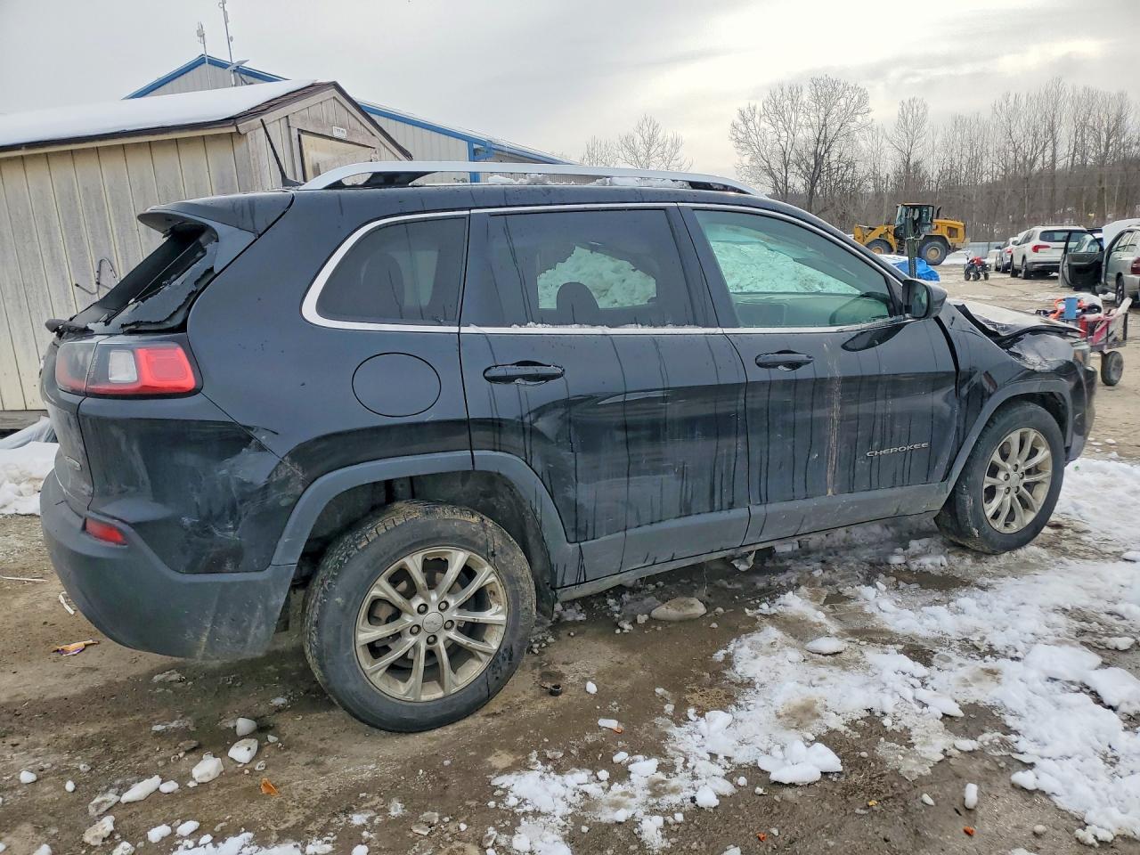 2019 JEEP CHEROKEE LATITUDE photo 5