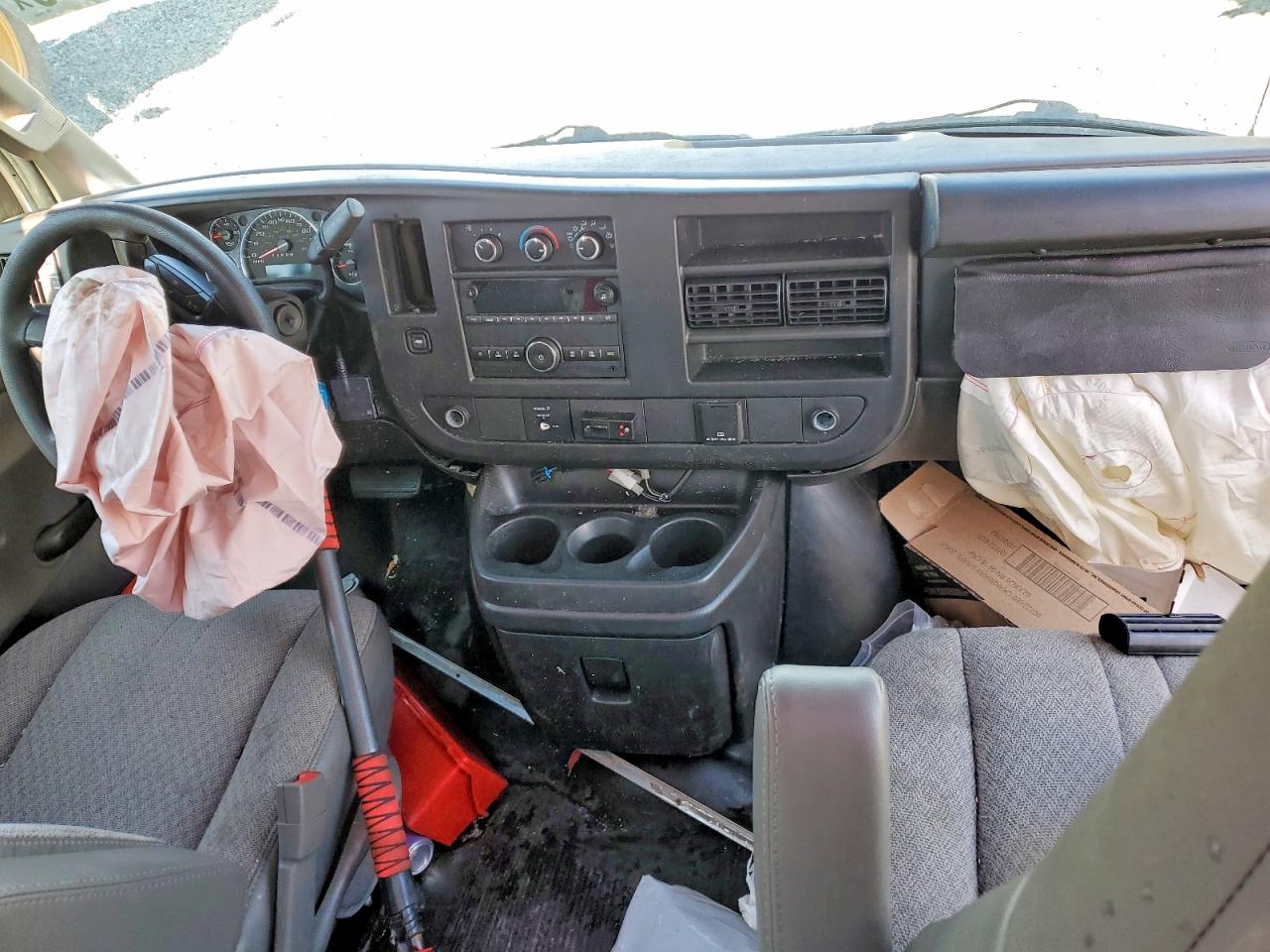 2016 CHEVROLET EXPRESS G3500 photo 22