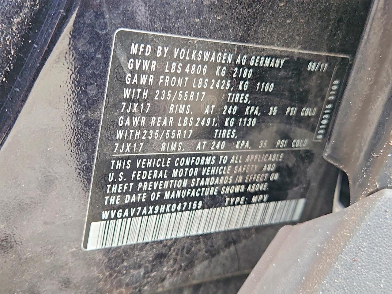 2017 VOLKSWAGEN TIGUAN S photo 13