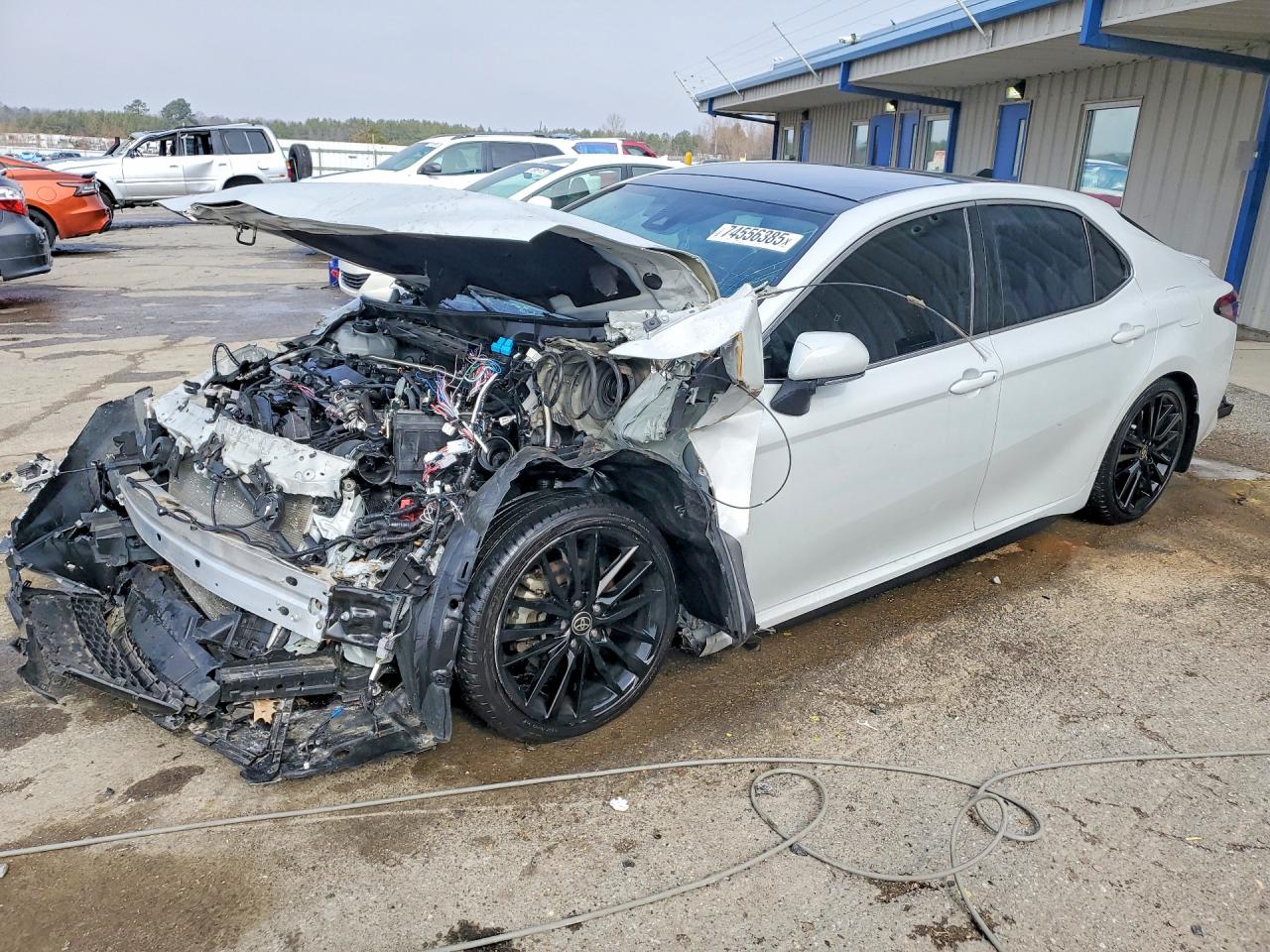 2023 TOYOTA CAMRY