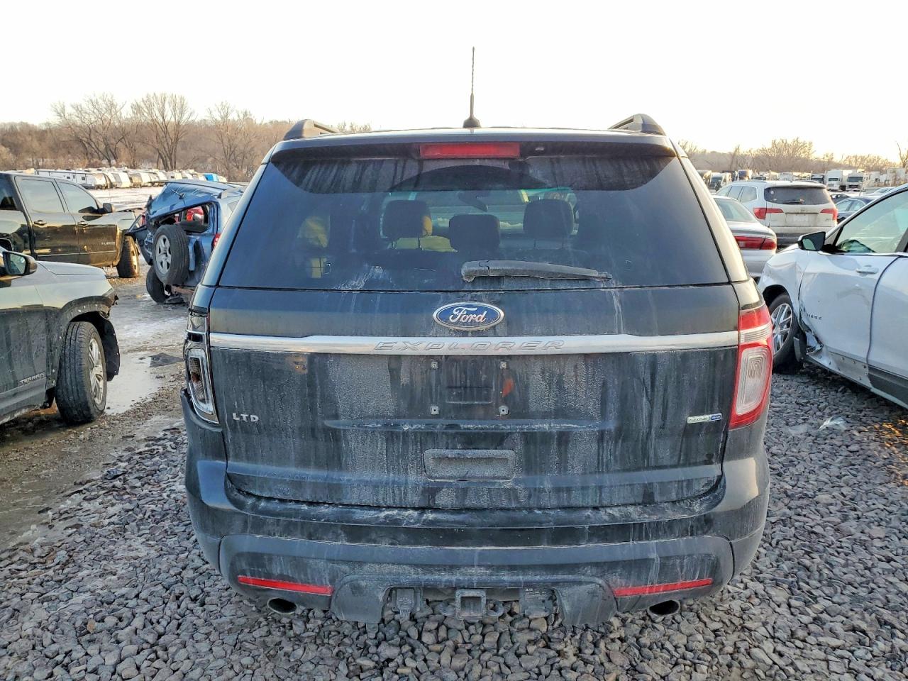 2014 FORD EXPLORER photo 6