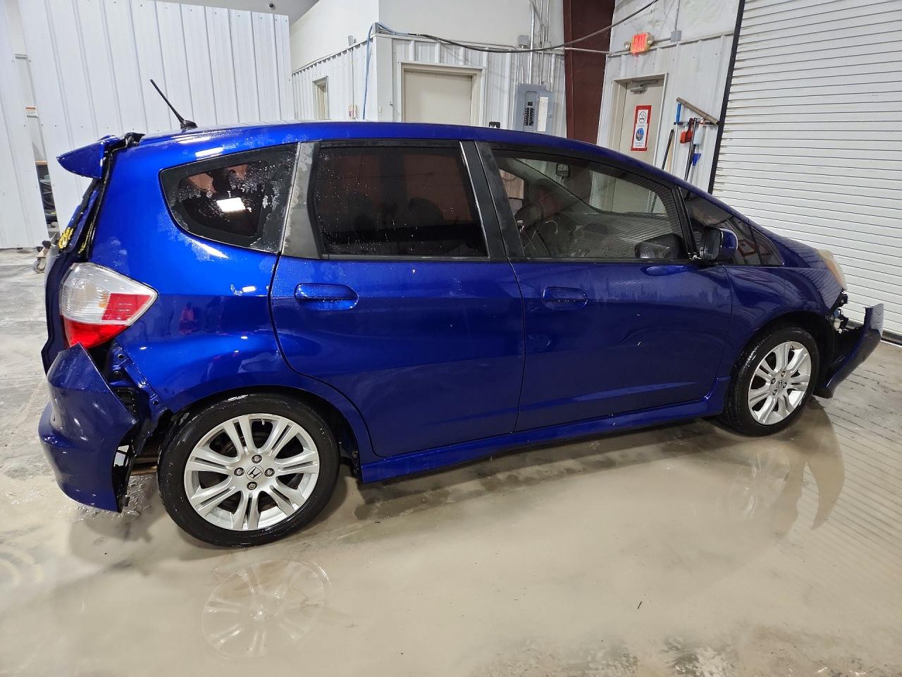 2011 HONDA FIT SPORT photo 5