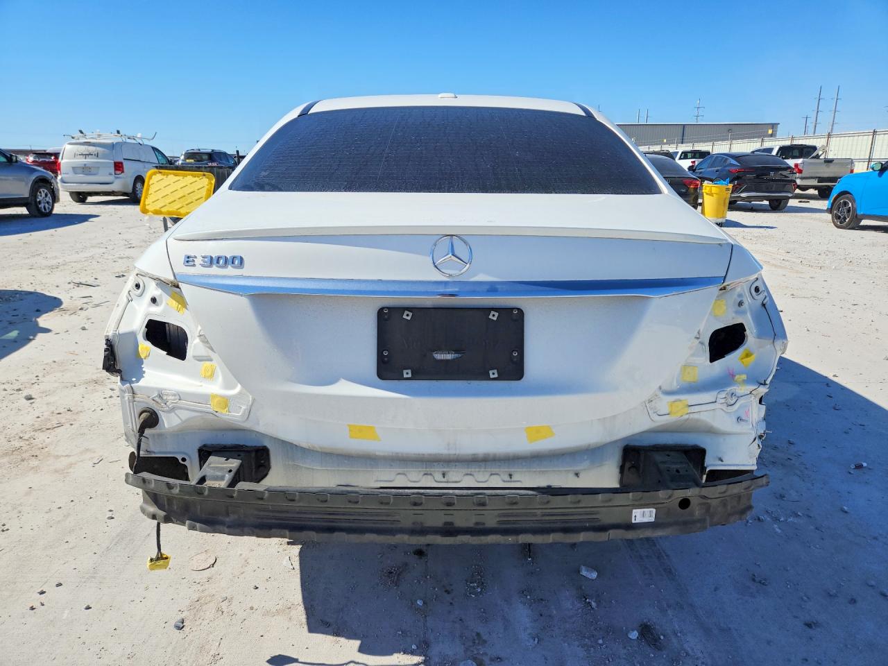 2017 MERCEDES-BENZ E 300 photo 6