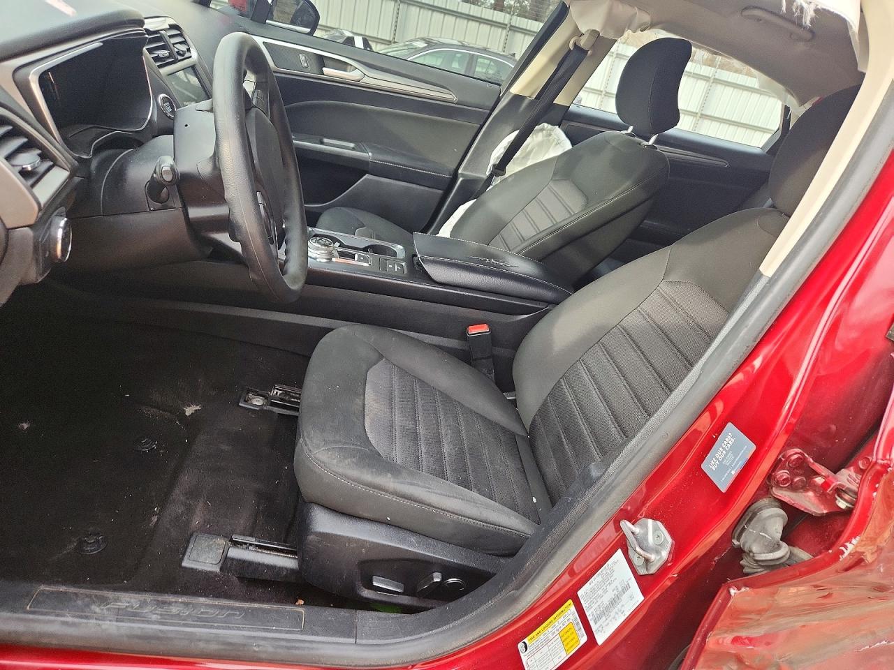 2019 FORD FUSION SE photo 13