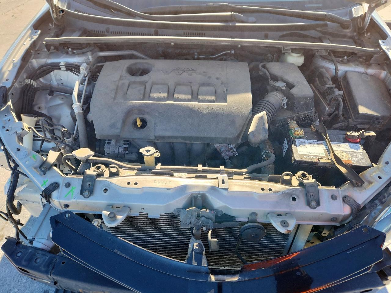 2017 TOYOTA COROLLA photo 11