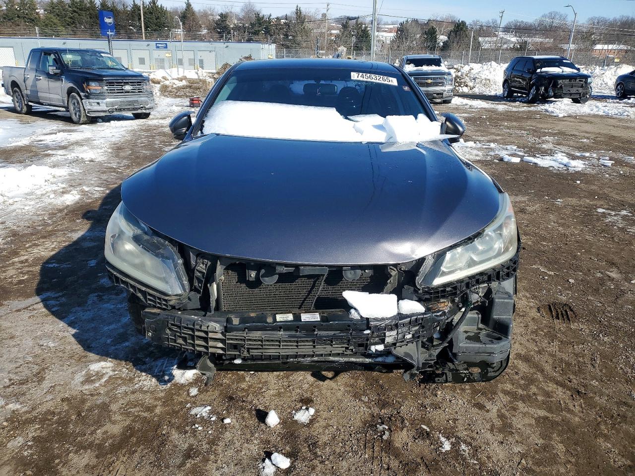 2017 HONDA ACCORD photo 5