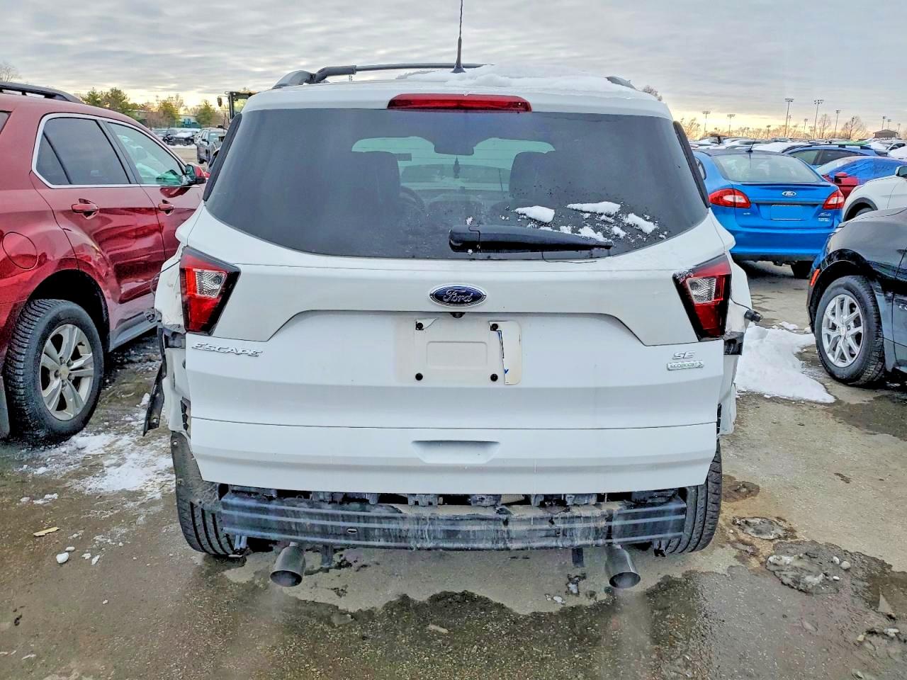 2019 FORD ESCAPE SE photo 16