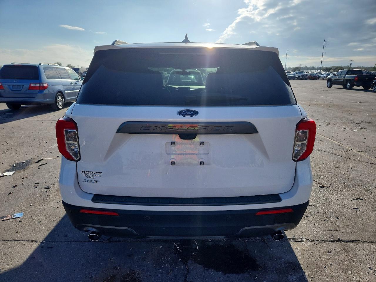 2024 FORD EXPLORER XLT photo 6